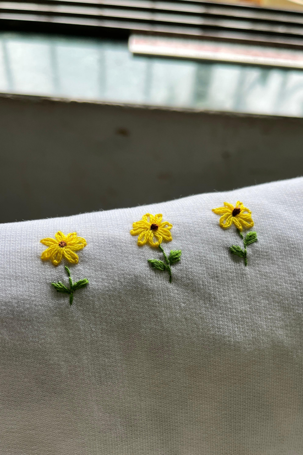 What's the best that could happen - Embroidered Oversized T-Shirt